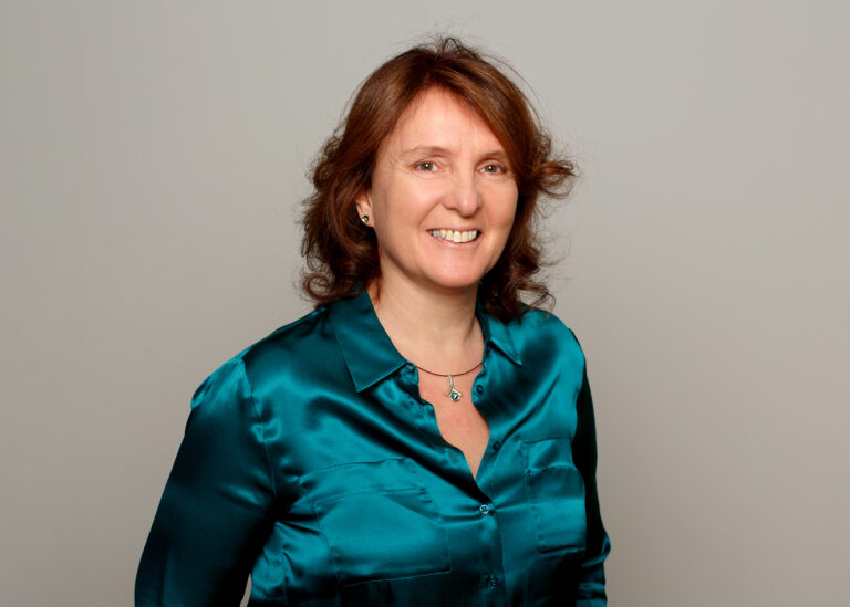 Hélène Mény, coach et consultante en transitions professionnelles et coach chez Vies en Equilibre